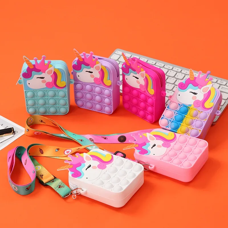 Magical Color-Changing Unicorn – Mini Backpack Purse Bewertung und Preis
