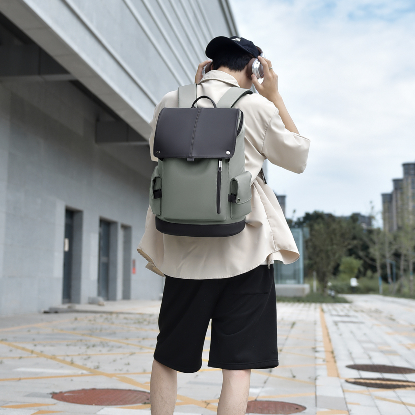 15.6in Laptop Backpack Oxford  – Hiking Backpack Waterproof Bewertung und Preis